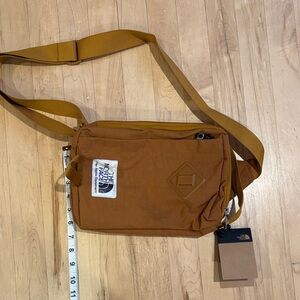 The North Face Berkeley Field Bag